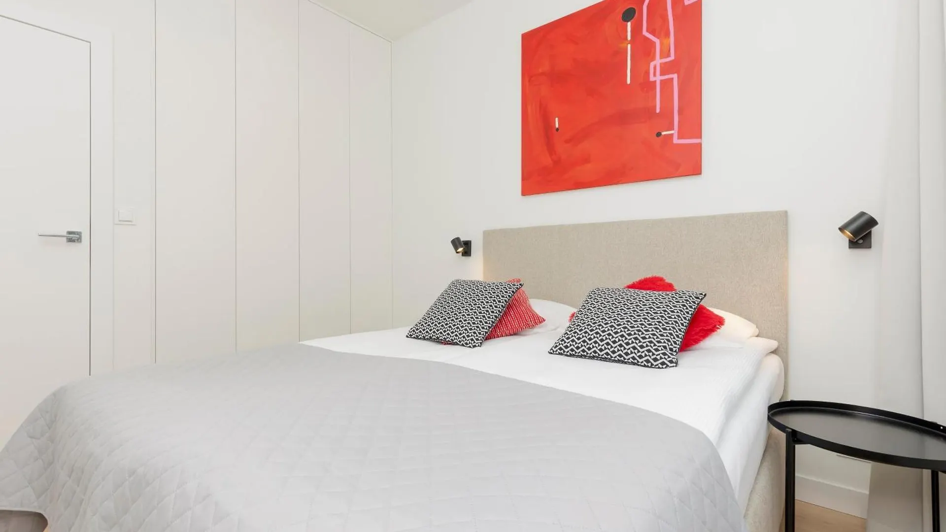 Amazing Spacious Apartments In Warsaw City Center By Noclegi Renters 0*,